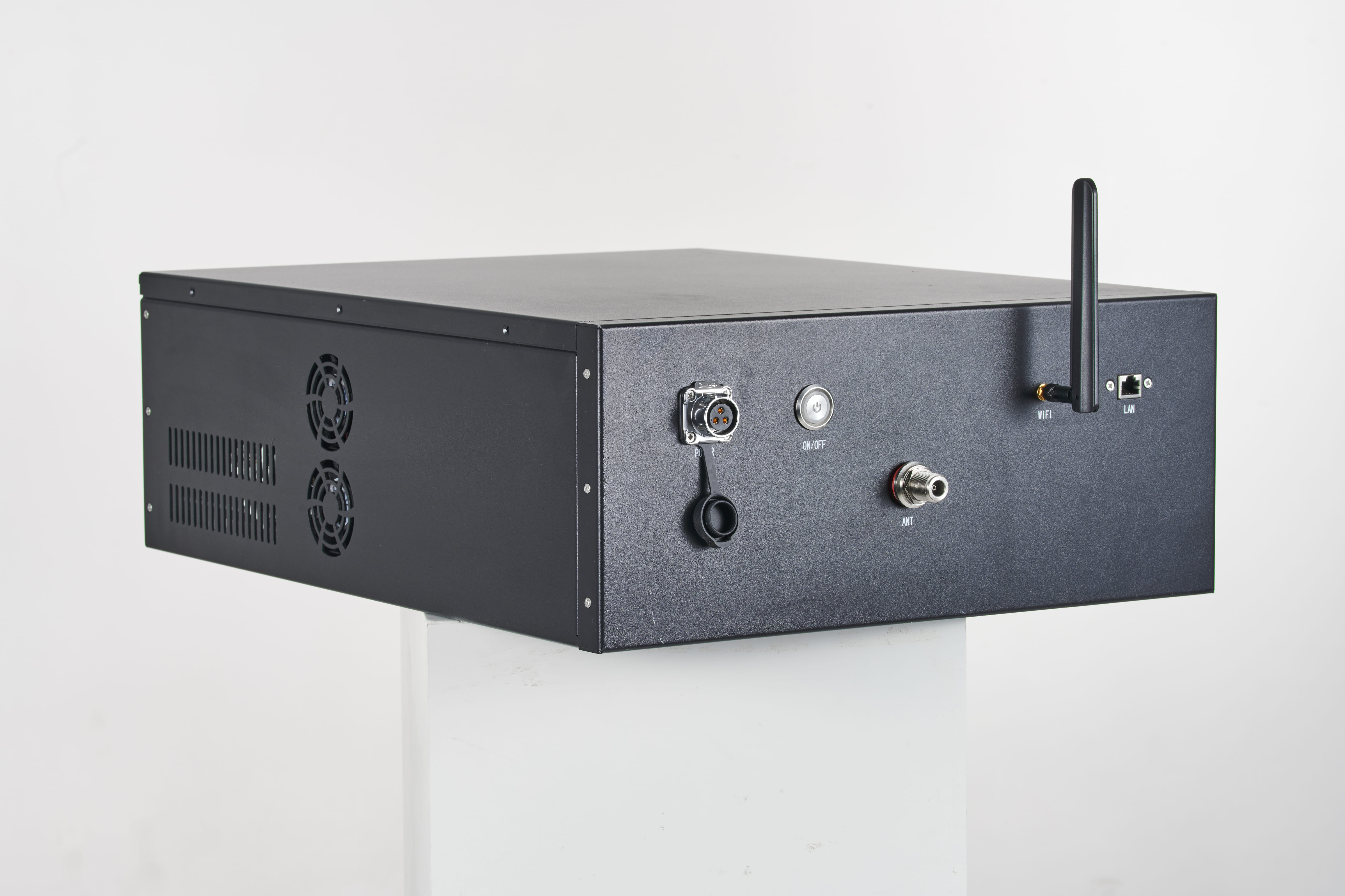 高速率基站设备 / High-Speed Base Station